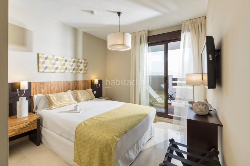 Foto c22601da-8270-4673-8d5a-c28fb1cb9f33. Pis amb calefacció aparcament piscina a Centro Estepona