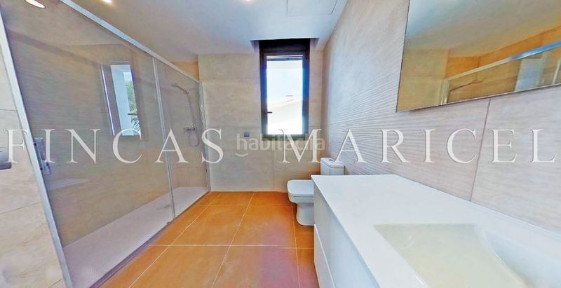 Foto 7c64bd91-8d25-496c-8998-9bbdf9c1ea9d. Casa amb calefacció aparcament piscina a Vallpineda-Santa Bàrbara Sitges
