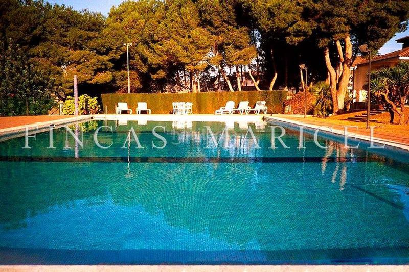 Foto d89e97b8-9248-42b6-8eba-c26a48b3aef2. Masía chalet en zona calafell con piscina y vistas al mar en Coma-ruga