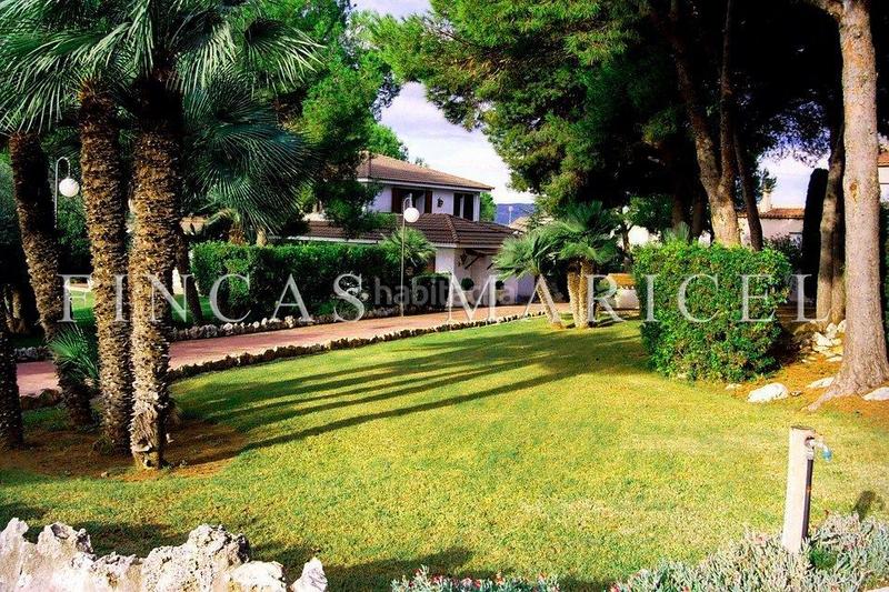 Foto f8c34bf6-8ed6-401b-b3ad-091da2fdd492. Masía chalet en zona calafell con piscina y vistas al mar en Coma-ruga