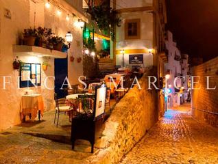 Edifici a Dalt Vila-La Marina. Venta de edificio en ibiza