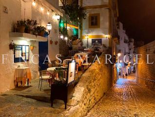 Edifici a Dalt Vila-La Marina. Venta de edificio en ibiza