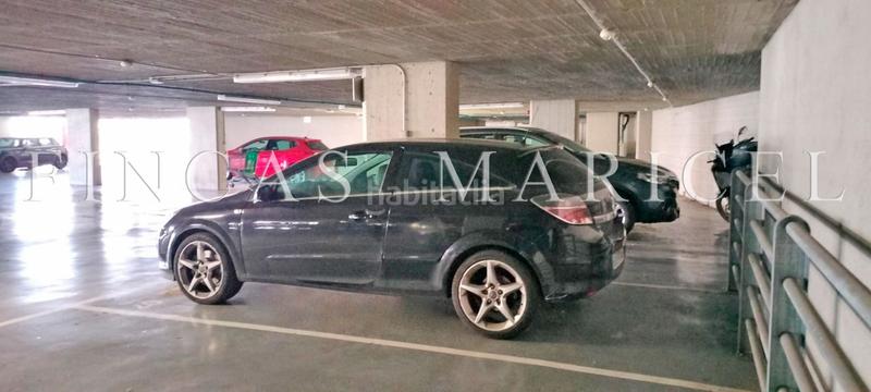 Foto f65ac5a4-d851-4a6a-a0c8-ada6d62fc165. Parking coche en venta parking en centro en Centre Sitges