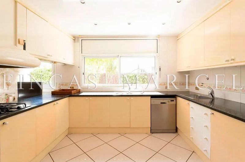 Foto 2051b96c-7651-4229-9f6a-88beaa8c9ba5. Casa amb calefacció piscina a Can Girona - Terramar - Vinyet Sitges