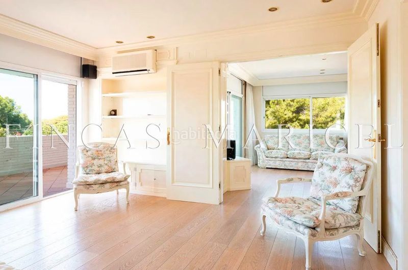 Foto feeae069-c6b2-46bc-a7e3-5d6f5fa3d62e. Casa amb calefacció piscina a Can Girona - Terramar - Vinyet Sitges