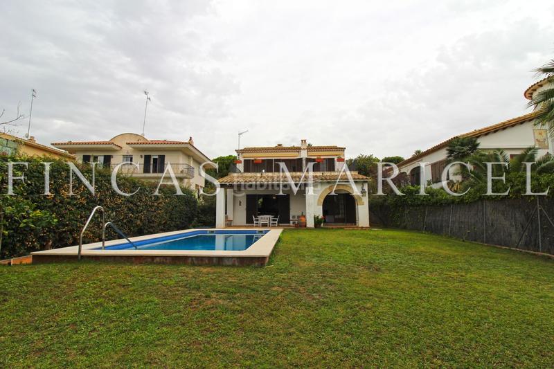 Foto 03e28c1b-d1ff-4c20-a8e6-702818e608d5. Casa con riscaldamento piscina in Vallpineda-Santa Bàrbara Sitges