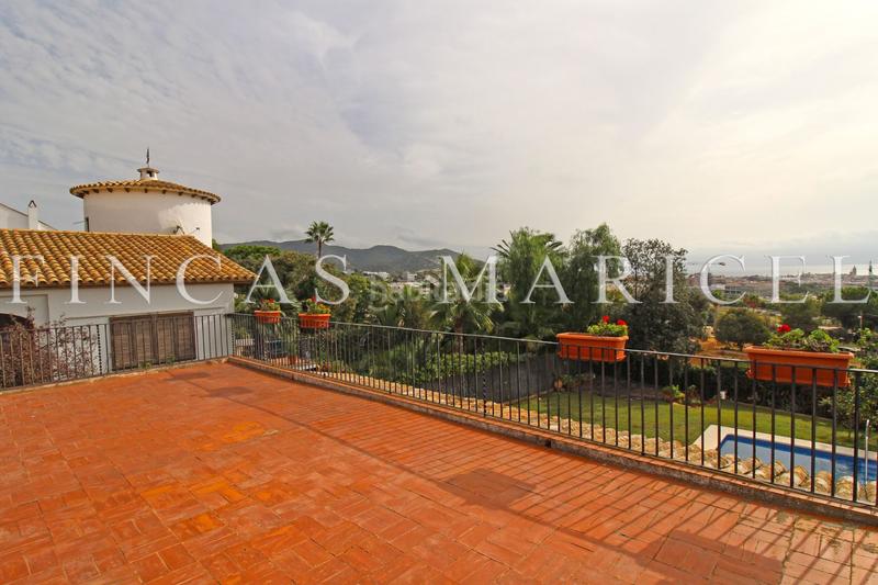 Foto 62ba9c22-97b3-42bd-9973-1dcd6261cd47. Casa con riscaldamento piscina in Vallpineda-Santa Bàrbara Sitges