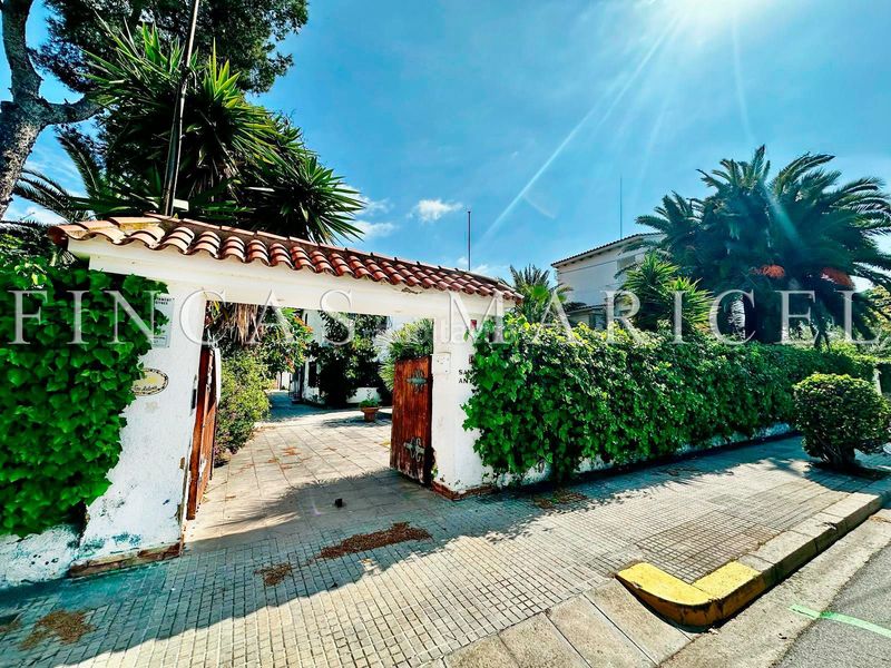 Foto 6e098161-307a-42dc-bb79-37b11ec1f797. Casa amb calefacció piscina a Can Girona - Terramar - Vinyet Sitges