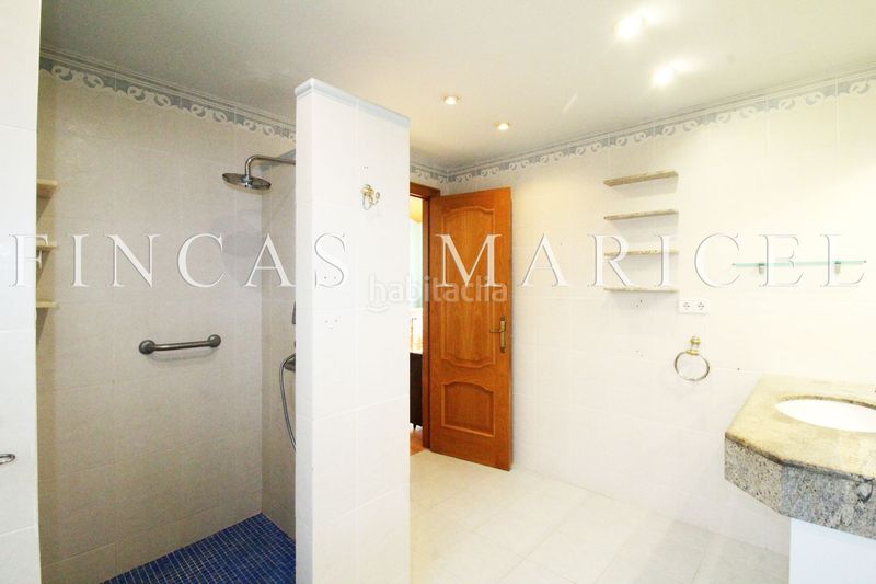 Foto aab3f502-16e5-4792-a77b-317798c9a56c. Casa amb calefacció piscina a Can Girona - Terramar - Vinyet Sitges
