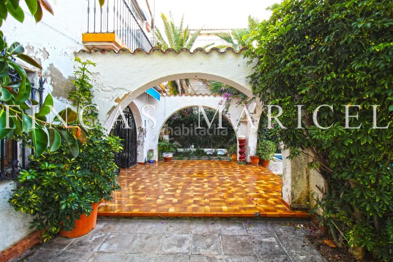 Foto ccd1d3c3-6504-497f-869f-a96f0c699789. Casa amb calefacció piscina a Can Girona - Terramar - Vinyet Sitges
