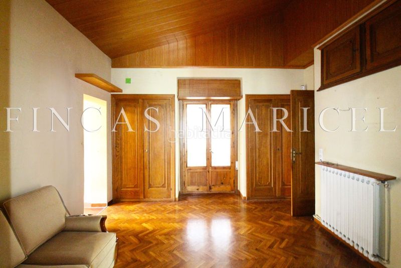 Foto dbfa0c49-4fed-463d-b26b-0f61ff48a323. Casa amb calefacció piscina a Can Girona - Terramar - Vinyet Sitges