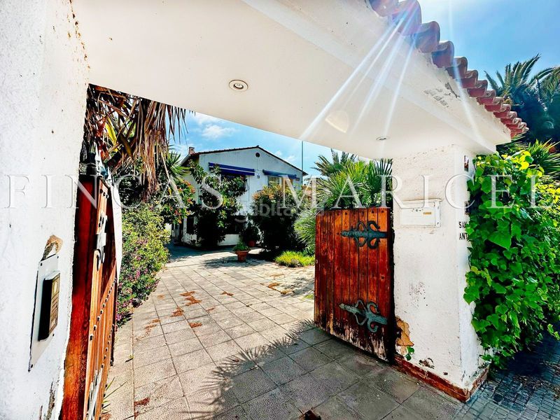 Foto e65ba9c4-73e8-4916-9b4e-cc2164450702. Casa amb calefacció piscina a Can Girona - Terramar - Vinyet Sitges