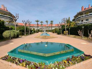 Lloguer Pis a Can Girona - Terramar - Vinyet. Planta baja en parc de mar  sitges