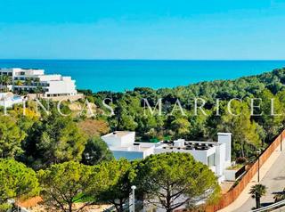 Terreny residencial a Can Girona - Terramar - Vinyet. Parcela para edificar con vistas al mar  sitges.