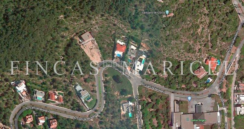 Foto cfaacd0f-9931-42cf-8009-763d226423c7. Wohngrundstück in Can Girona - Terramar - Vinyet Sitges