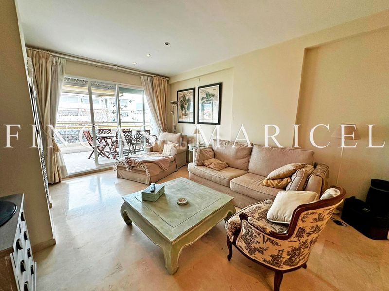 Foto 1b17a571-7e6f-4981-943d-6a7f84df38c9. Pis amb calefacció piscina a Can Girona - Terramar - Vinyet Sitges