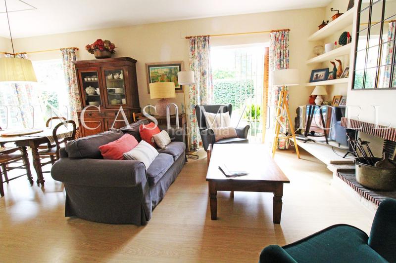 Foto 1af98ab4-900f-4f02-91c5-279601ec0514. Reihenhaus mit heizung pool in Can Girona - Terramar - Vinyet Sitges