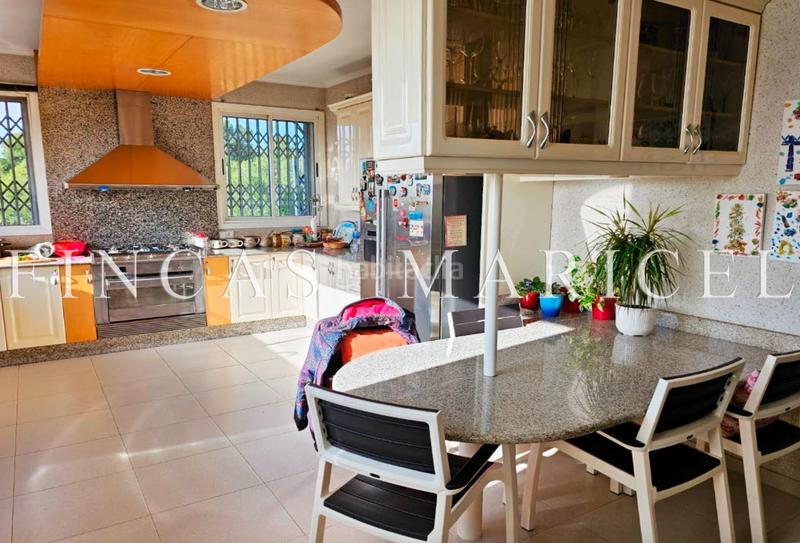 Foto 11a2ab9c-b63b-409c-bbcf-ae83587cc644. Casa con riscaldamento piscina in Cunit residencial Cunit