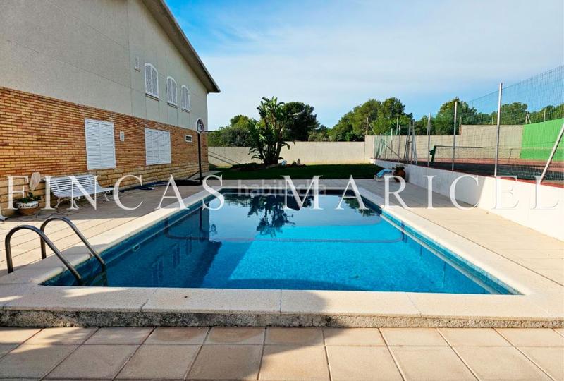 Foto 1bb23de2-4490-438d-a838-2f15970ecc43. Casa con riscaldamento piscina in Cunit residencial Cunit