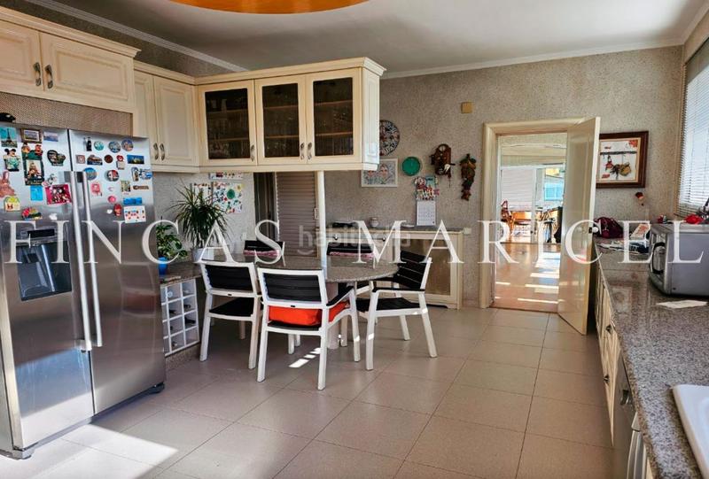 Foto 5beccb9f-e146-4716-b00b-106f128cb27a. Casa con riscaldamento piscina in Cunit residencial Cunit