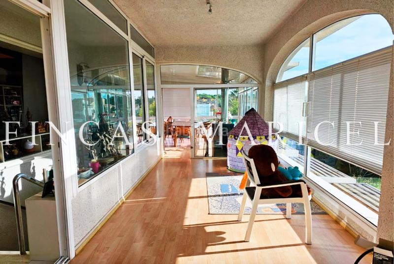 Foto b9de8934-540c-4cd7-9b4d-f2cb7b742252. Casa con riscaldamento piscina in Cunit residencial Cunit