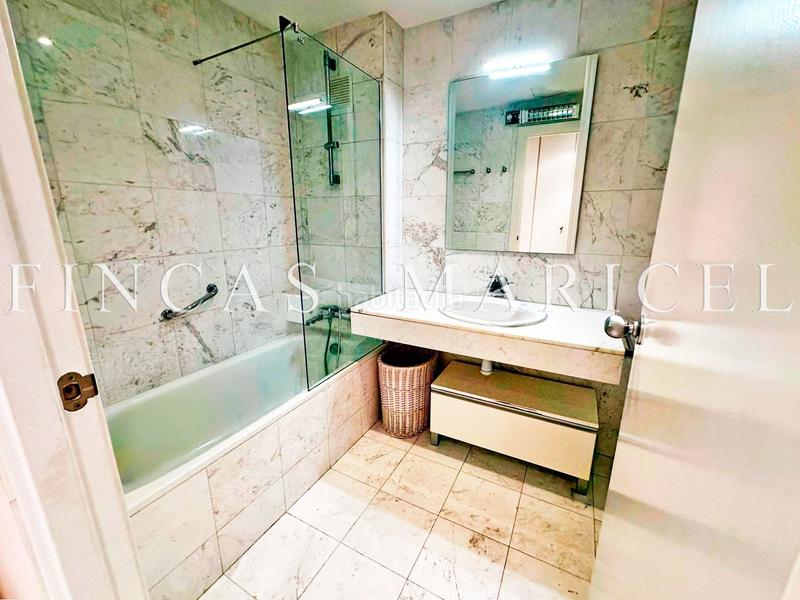 Foto 4b0d3985-f15a-47cd-9407-affa52af100d. Pis amb calefacció piscina a Centre Sitges