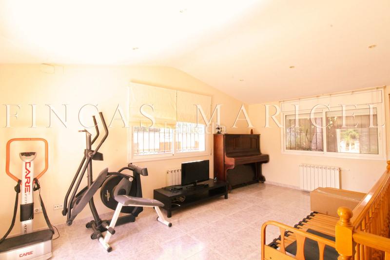 Foto 3fef94bd-7119-4df5-bf91-d0d05ea99c79. Casa amb calefacció piscina a Levantina - Montgavina - Quintmar Sitges