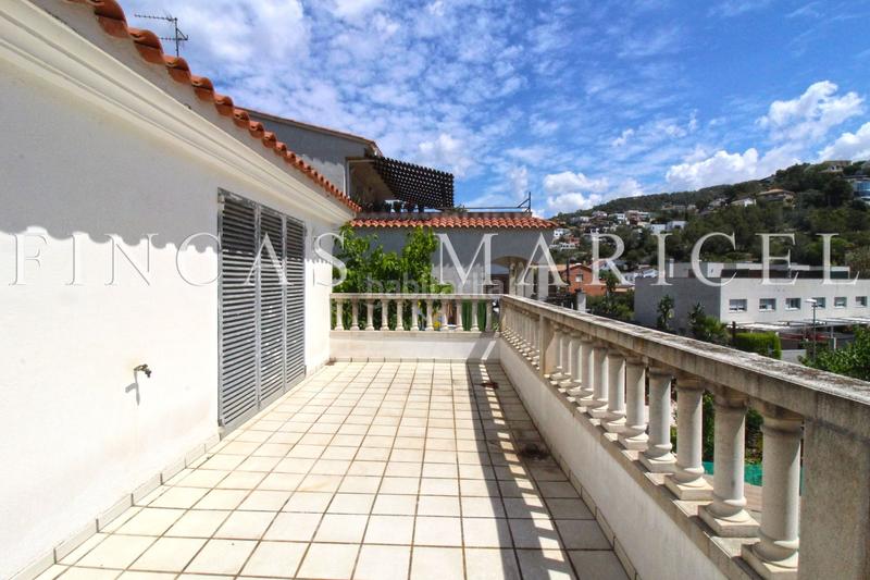 Foto 663a09f9-a50f-43be-baf8-f53b590725d8. Casa amb calefacció piscina a Levantina - Montgavina - Quintmar Sitges