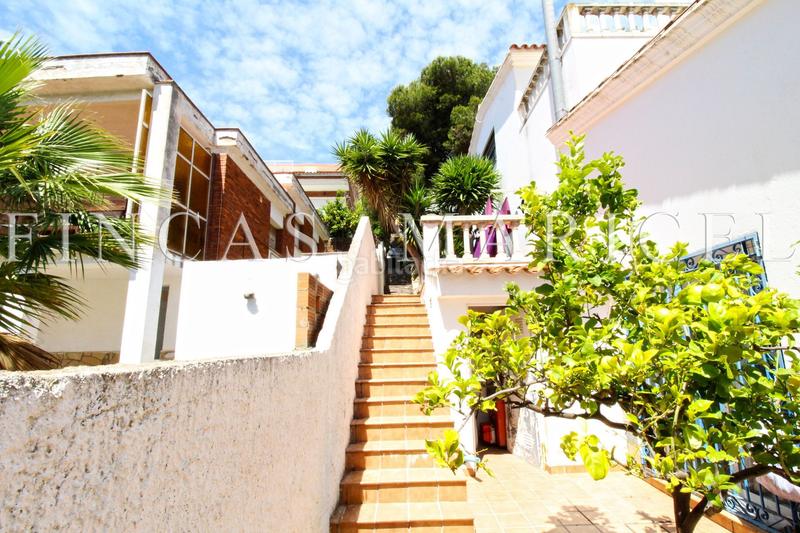 Foto 8aa3fe8d-1306-41e0-891f-fbe87e608f2c. Casa amb calefacció piscina a Levantina - Montgavina - Quintmar Sitges