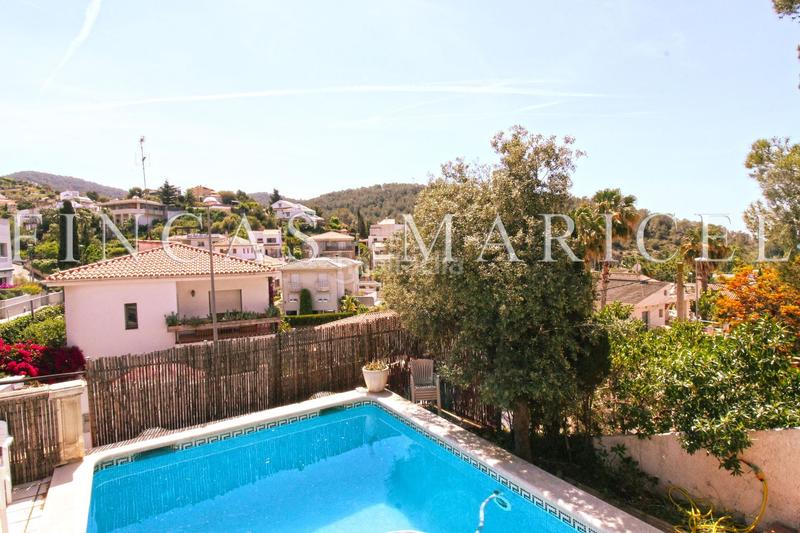 Foto b42dff32-230e-4c78-ad91-27d616ed4da8. Casa amb calefacció piscina a Levantina - Montgavina - Quintmar Sitges