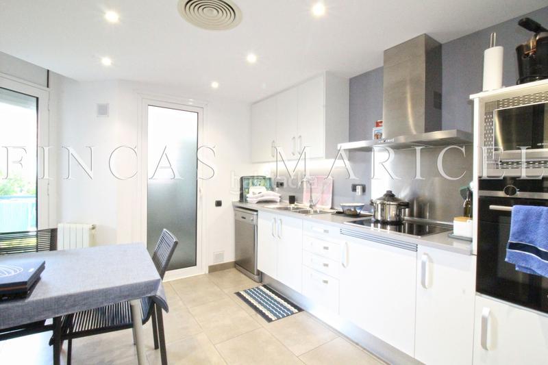 Foto c56ed4f4-2a1f-4df2-8961-5d12ad34021e. Ático atico duplex en venta en Can Girona - Terramar - Vinyet Sitges