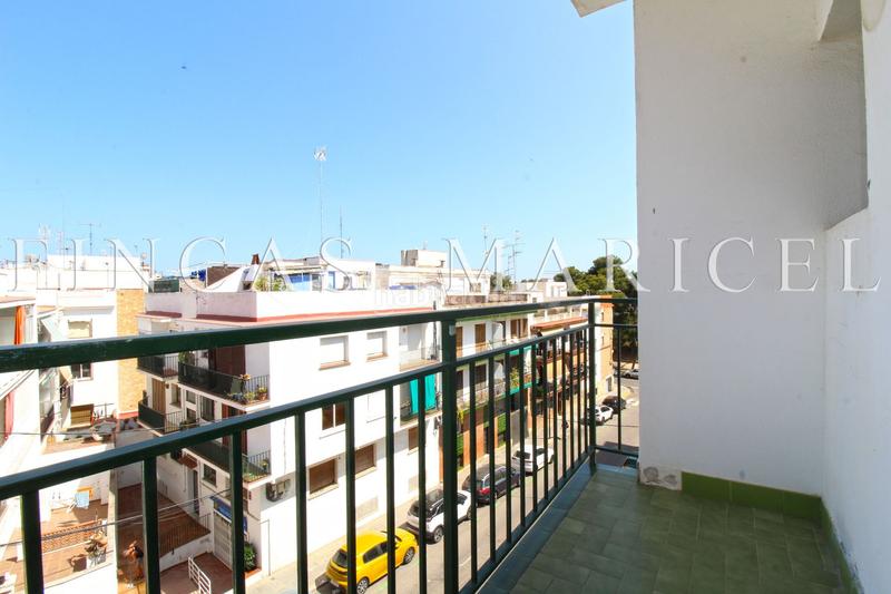 Foto daebf0d4-ef50-4cdf-b0d0-2af0a8cfadac. Pis a Ametllers - Poble Sec Sitges