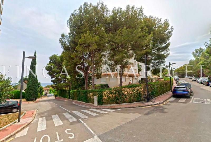 Foto 0e3fc7cf-ac92-4013-8434-7b4b1b6b6a7a. Parking coche parking y trastero en sta.barbara vallpineda en Sitges