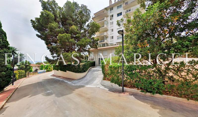 Foto 53e1cd42-0669-46ee-8587-26d701d4c204. Parking coche parking y trastero en sta.barbara vallpineda en Sitges