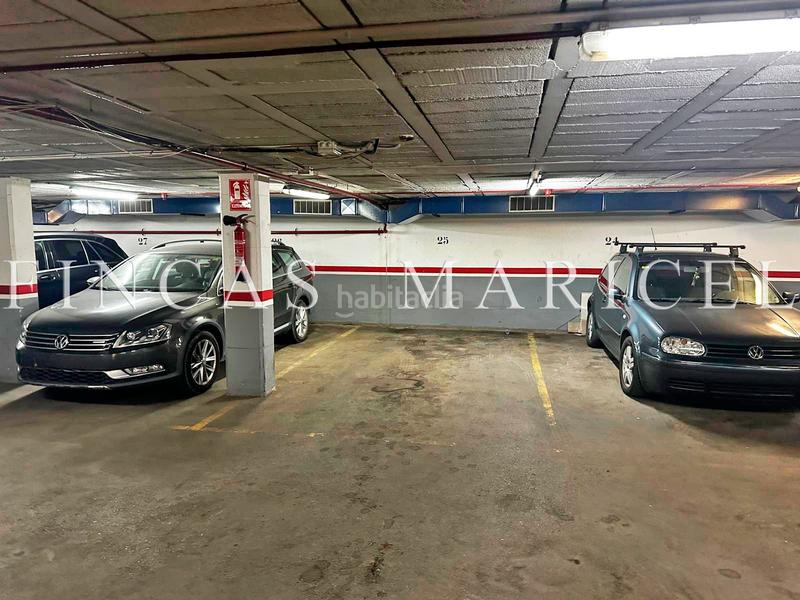 Foto b20e34ca-a02e-4752-b3e9-6d545f8efc01. Piso  con piscina y parking en el centro en Centre Sitges