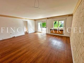 Appartement dans Centre. Piso con piscina y parking en el centro de sitges