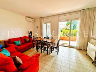 Location Appartement à Can Girona - Terramar - Vinyet. Planta baja con piscina y parking  sitges