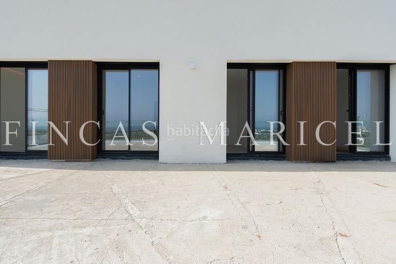Foto 1d310ccd-6c91-4a5c-a8fa-ee4fe3f0391e. Casa estupendo chalet con vistas al mar en La Plana Sitges