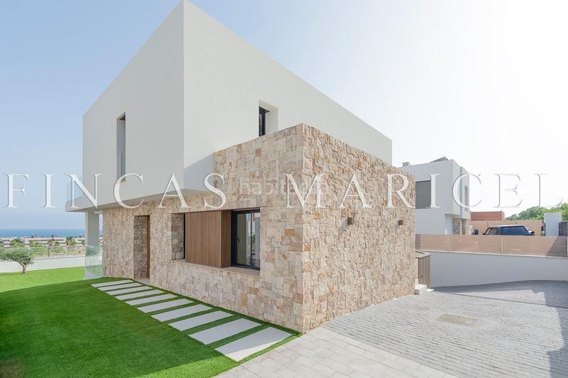 Foto e787503d-00bd-4ec2-a1ca-a34b65ceaa4d. Casa estupendo chalet con vistas al mar en La Plana Sitges