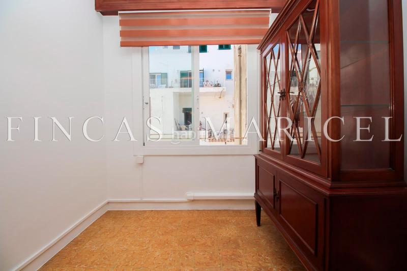 Foto c099d1a0-683b-4b42-9961-0616f0a31e41. Duplex dans Centre Sitges