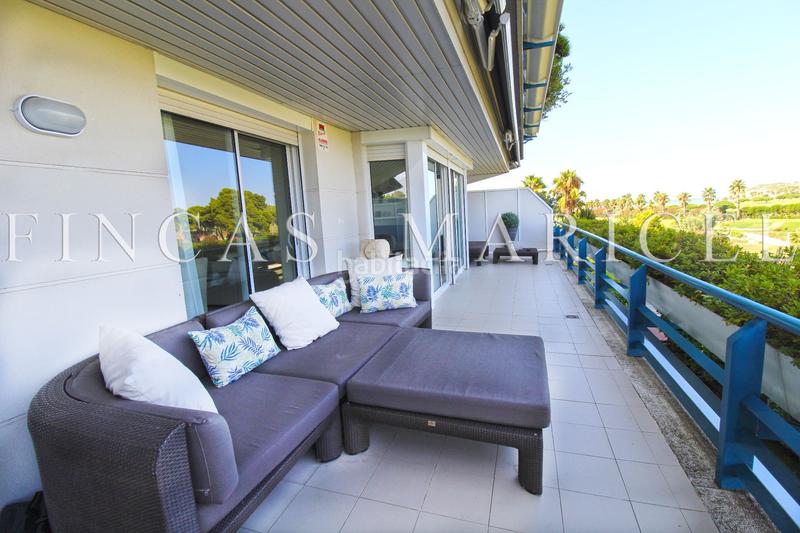 Foto 53dd6cfb-e2e2-4b80-ace2-2d6d7689b92a. Location appartement avec chauffage piscine dans Can Girona - Terramar - Vinyet Sitges