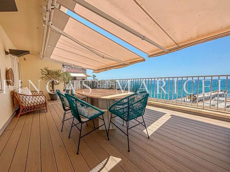 Foto 1db76b57-2d27-418c-a345-70b228eea2fe. Penthouse with heating in Centre Sitges