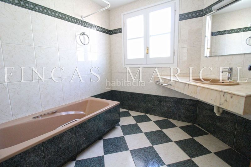 Foto a2838bb5-5573-4344-b1da-bd888c20327c. Àtic amb calefacció a Centre Sitges