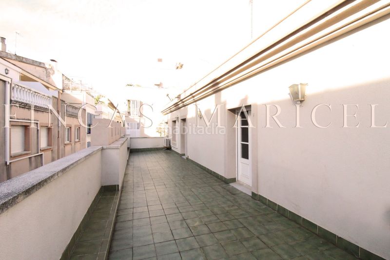 Foto c51aa34b-38f9-44ee-82b0-5d8a35fb264d. Àtic amb calefacció a Centre Sitges