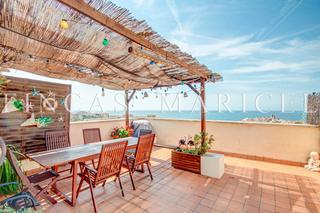 Attique à Els Molins - Pins Vens. Ático dúplex en zona de pins bens  sitges