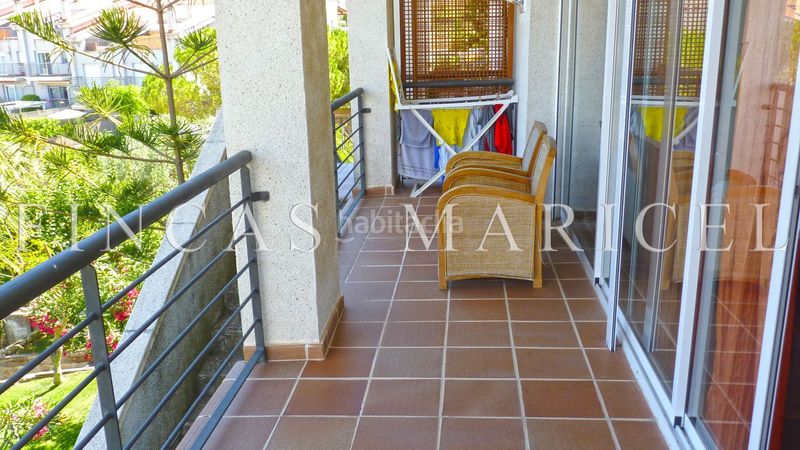 Foto 0b840cdf-8ae9-409c-beb0-5a86d7572808. Casa amb calefacció aparcament piscina a Levantina - Montgavina - Quintmar Sitges