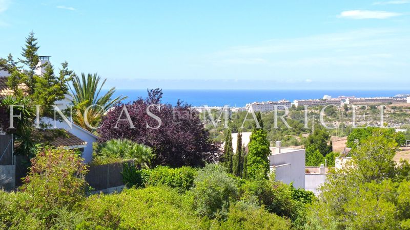 Foto c690ac09-def5-477a-ac9c-7db6fc60f3c3. Casa amb calefacció aparcament piscina a Levantina - Montgavina - Quintmar Sitges