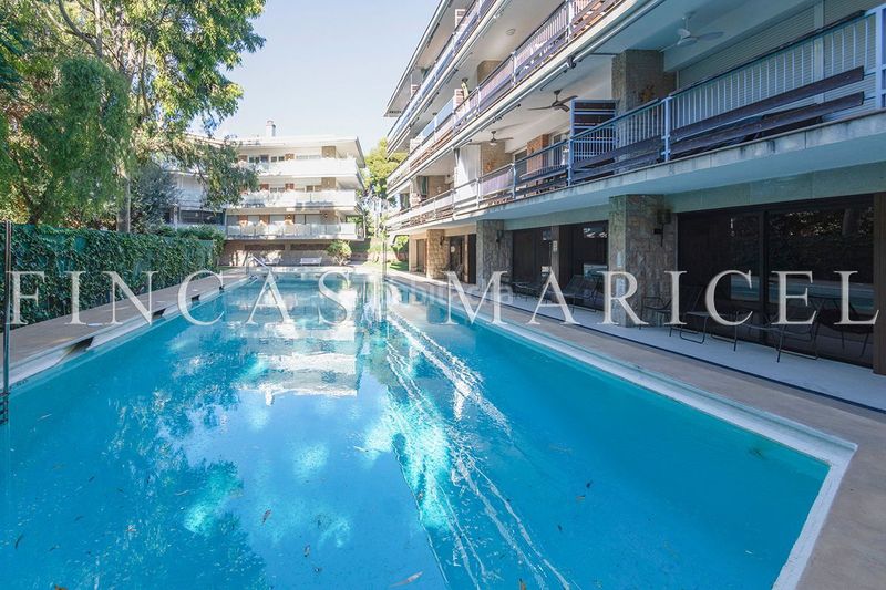 Foto 32966450-f66e-4f9d-a4a4-aabf09db6c4b. Pis amb calefacció piscina a Can Girona - Terramar - Vinyet Sitges