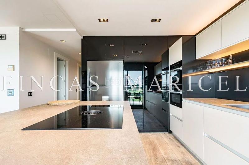 Foto 2486959f-7974-422b-9382-457bc8da9ef8. Etagenwohnung mit heizung pool in Can Pei Sitges