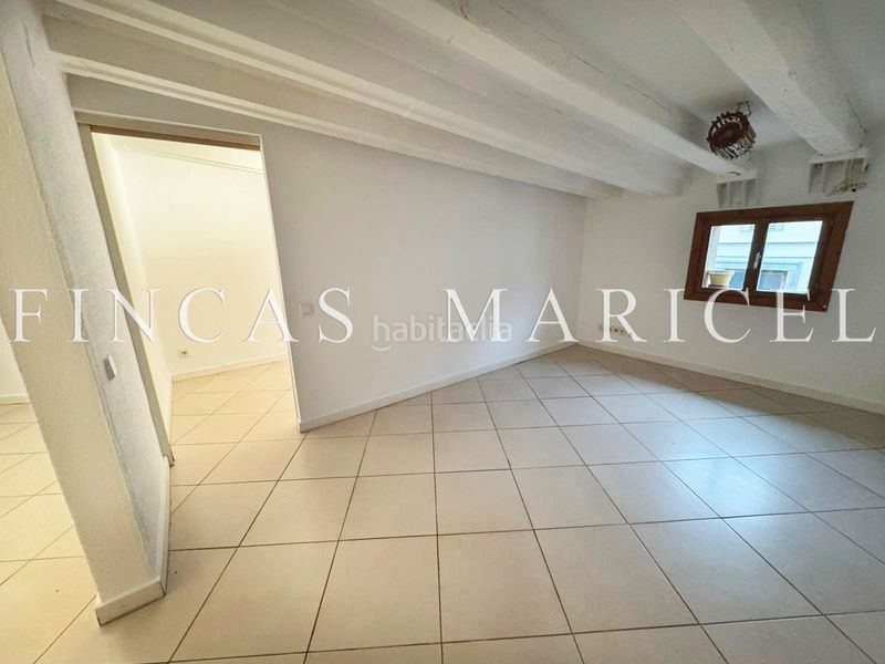 Foto af77985e-cab0-45e2-9feb-5dad8f5eb7f5. Pis a Raval Barcelona